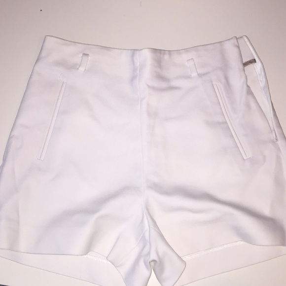 zara white high waisted shorts